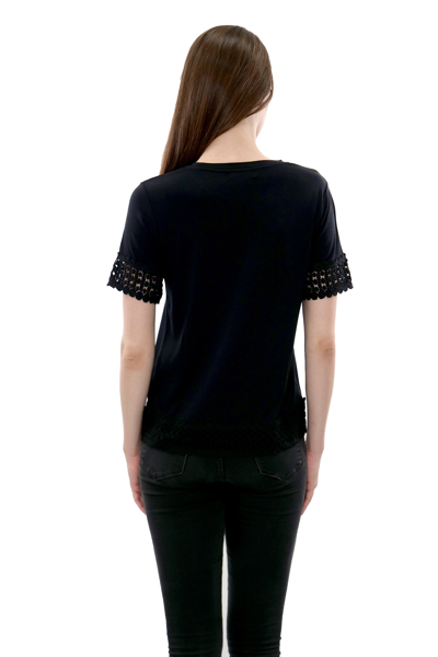 Picture of LACE TRIM DETAIL KNIT TOP