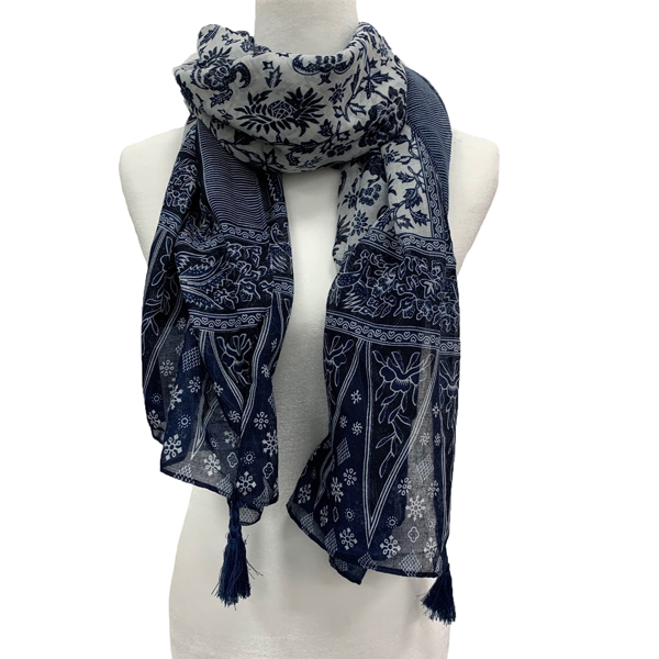 Picture of ANNA CAI PAISLEY SCARF WITH FRINGE